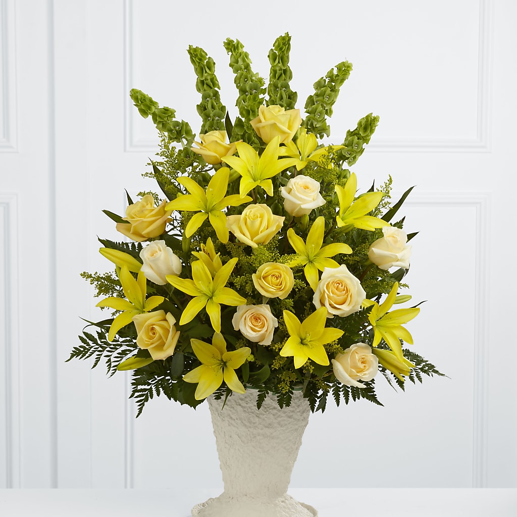Golden Memories Arrangement – Ellijay Florist And Gifts, Ellijay GA