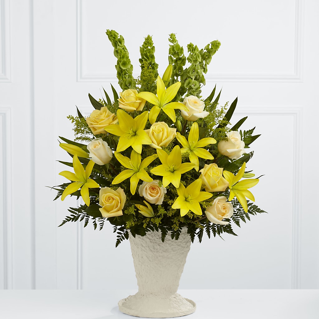 Golden Memories Arrangement – Ellijay Florist And Gifts, Ellijay GA