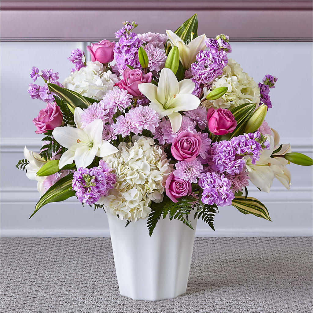 Heaven Sent Floor Basket – Ellijay Florist And Gifts, Ellijay GA