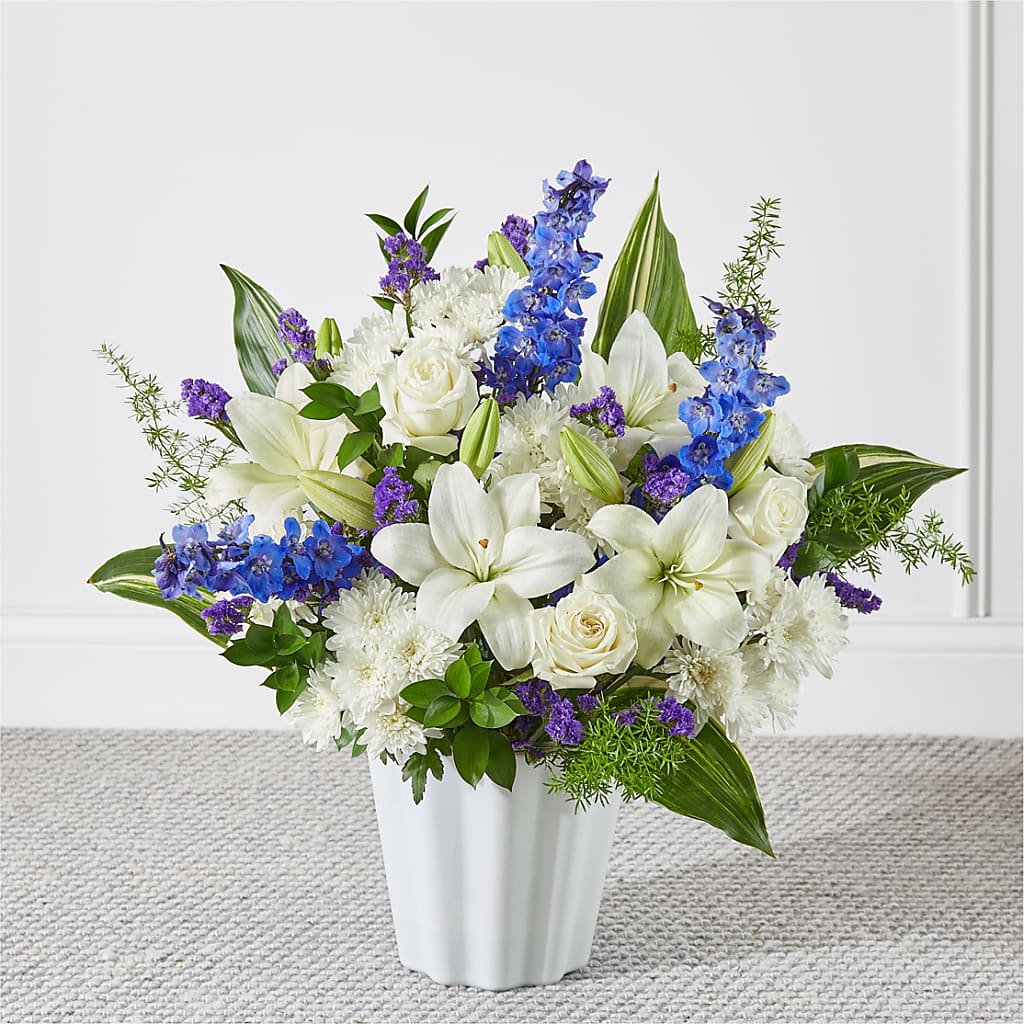Take Comfort Floor Basket – Ellijay Florist And Gifts, Ellijay GA