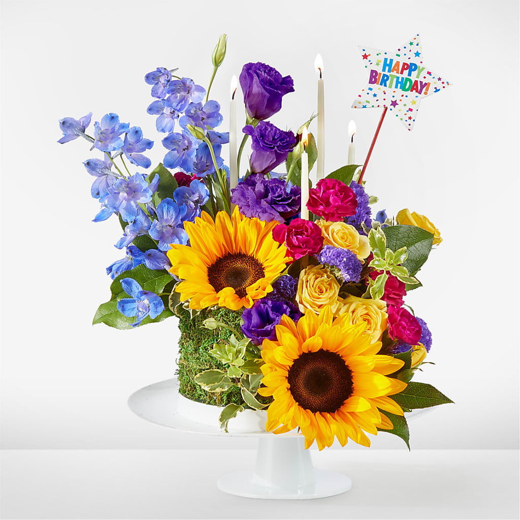 Star of the Day Floral Cake – Ellijay Florist And Gifts, Ellijay GA