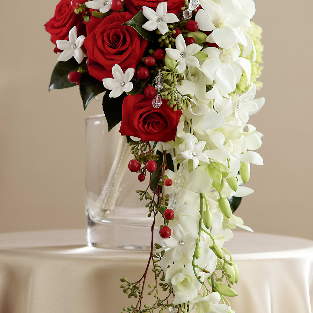 Here Comes the Bride Bouquet – Ellijay Florist And Gifts, Ellijay GA