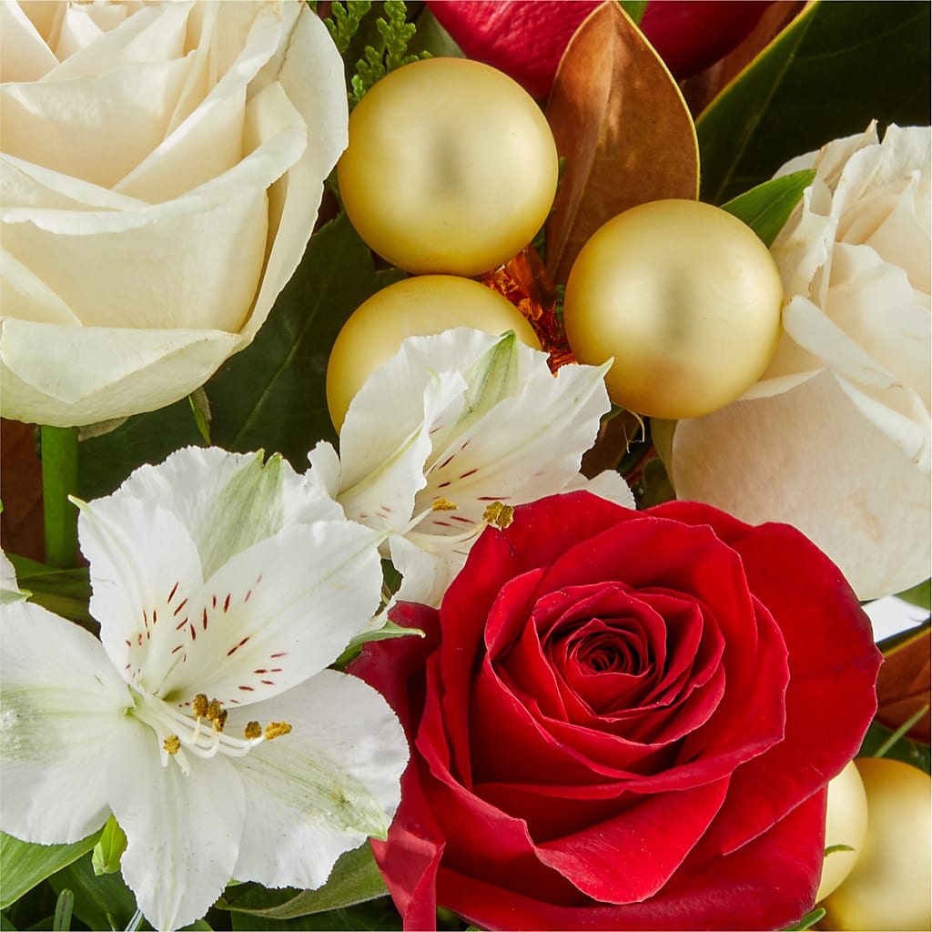 Joy & Jolly Bouquet –  Ellijay Florist And Gifts, Ellijay GA
