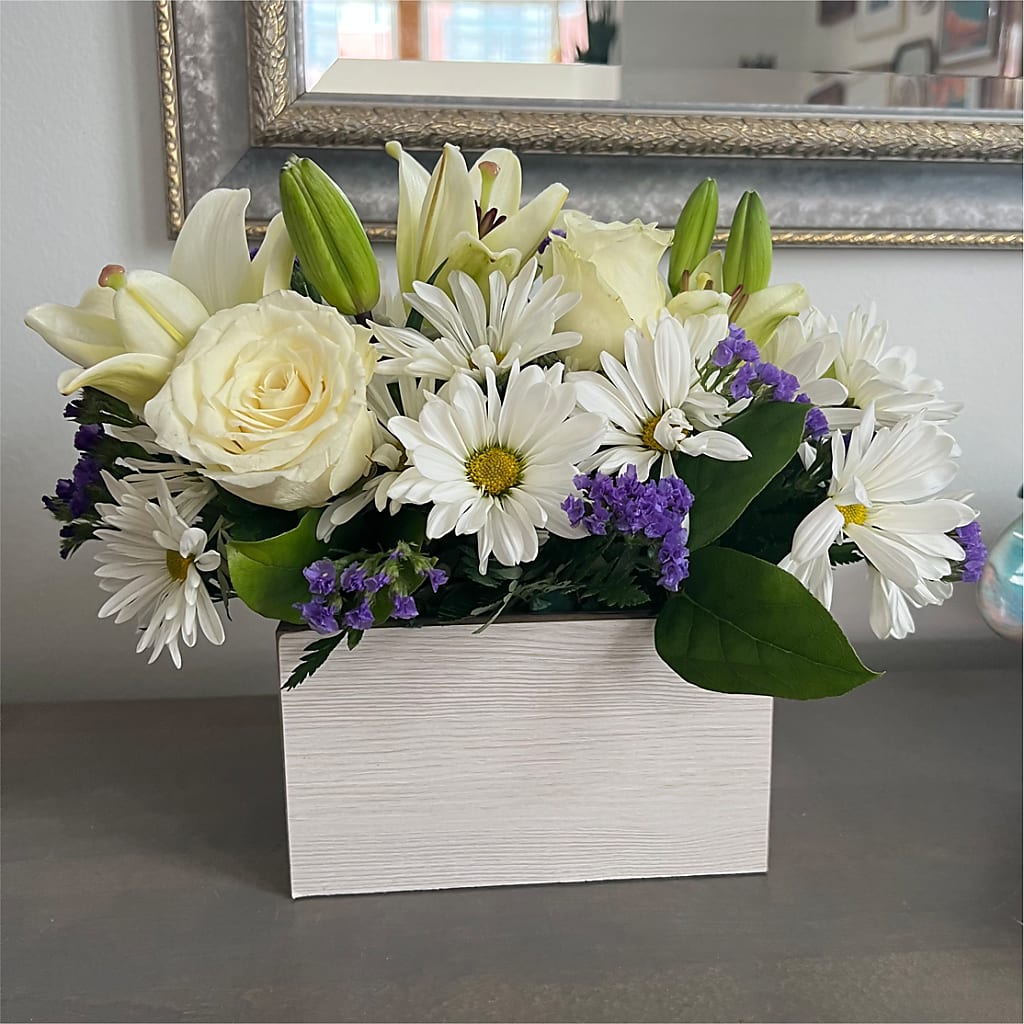 Beyond Blue Box Bouquet –  Ellijay Florist And Gifts, Ellijay GA