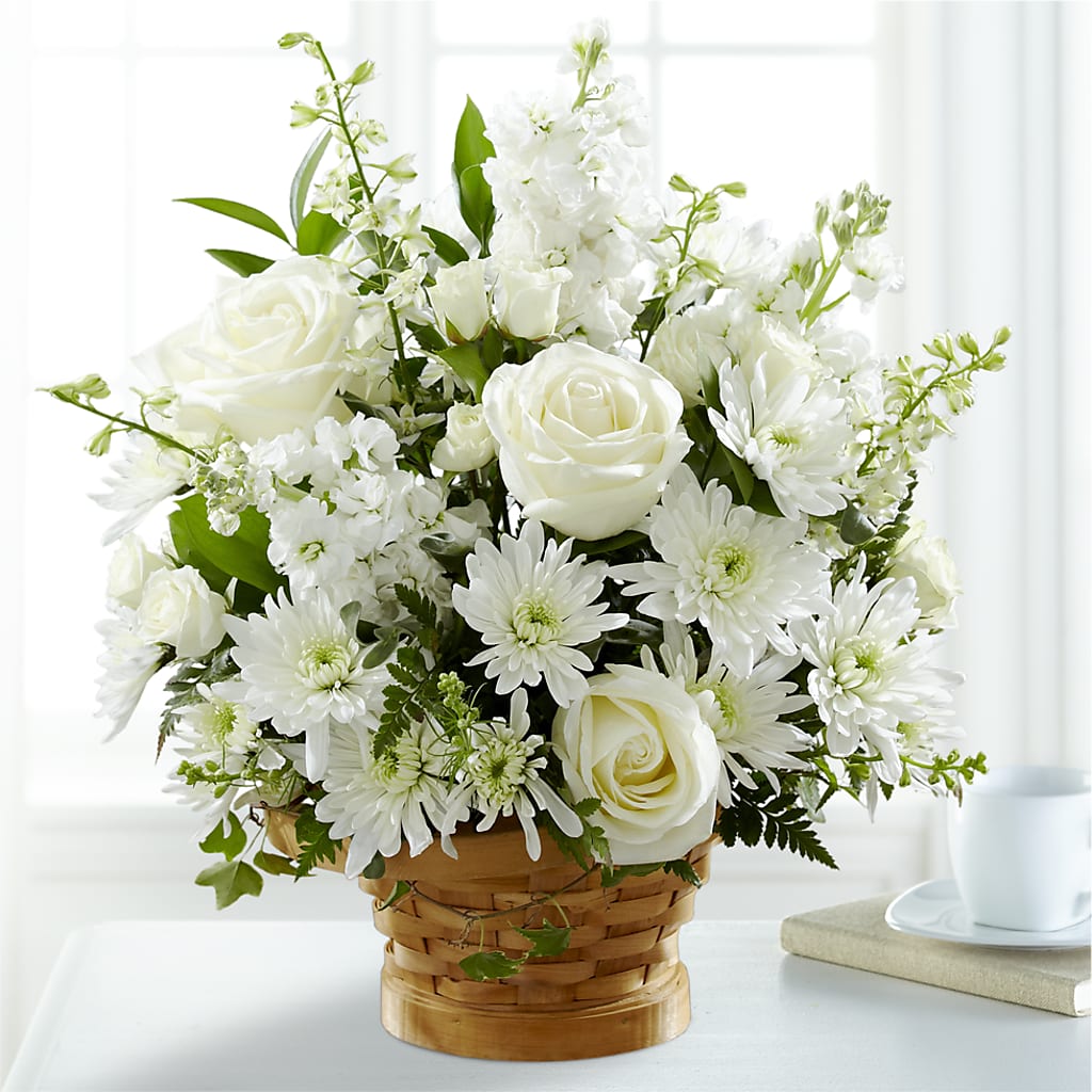 Heartfelt Condolences Arrangement –  Ellijay Florist And Gifts, Ellijay GA