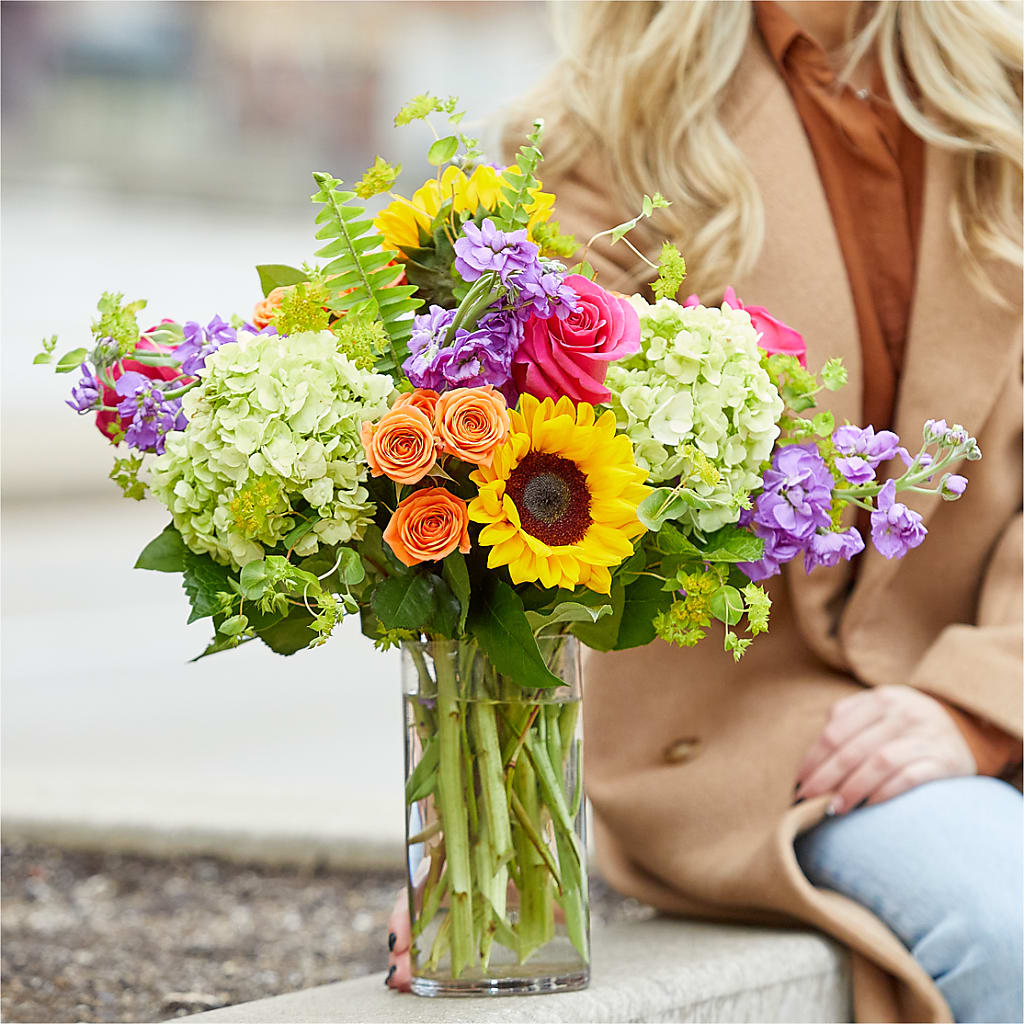 Vibrant Greetings Bouquet –  Ellijay Florist And Gifts, Ellijay GA